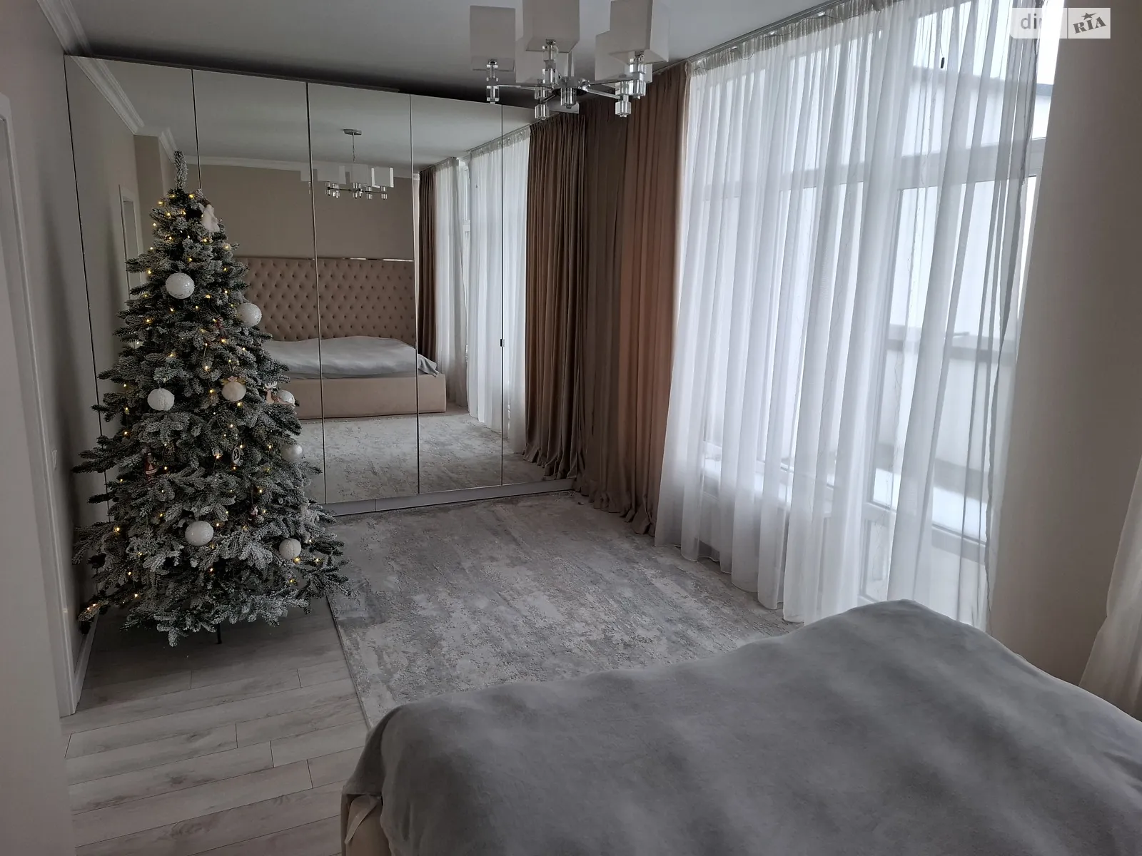 Продается 2-комнатная квартира 86 кв. м в Львове, ул. Хмельницкого Богдана, 230А - фото 1