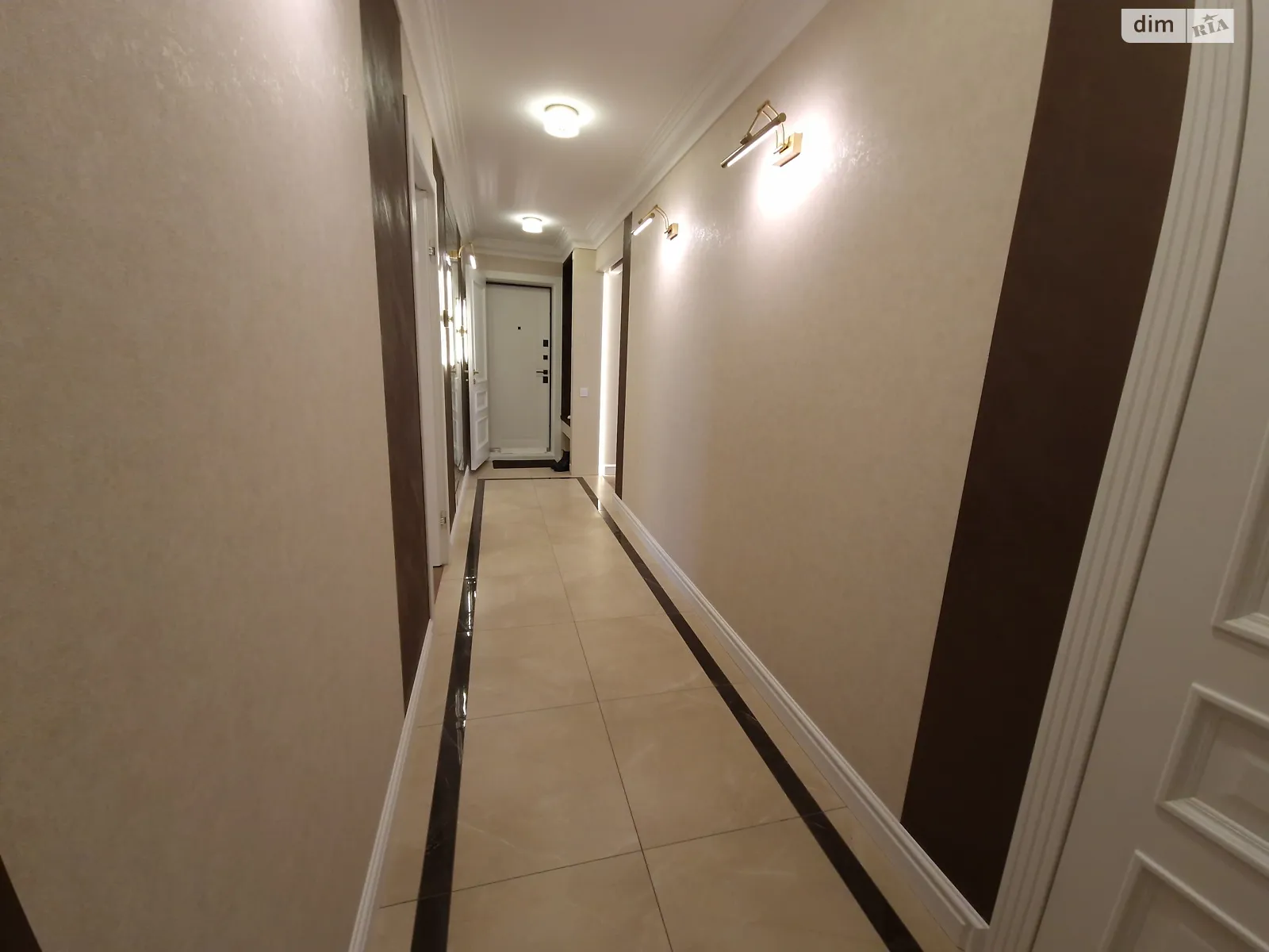 Продається 2-кімнатна квартира 82 кв. м у Вінниці, вул. Келецька - фото 1