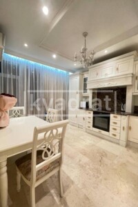 Довгострокова оренда квартири, Київ, р‑н. Печерський, ст.м. Палац Україна, Василя Тютюнника вулиця, буд. 37/1