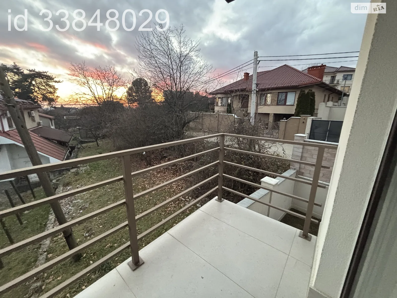 Продається будинок 2 поверховий 160 кв. м з банею/сауною, цена: 1100 $ - фото 1