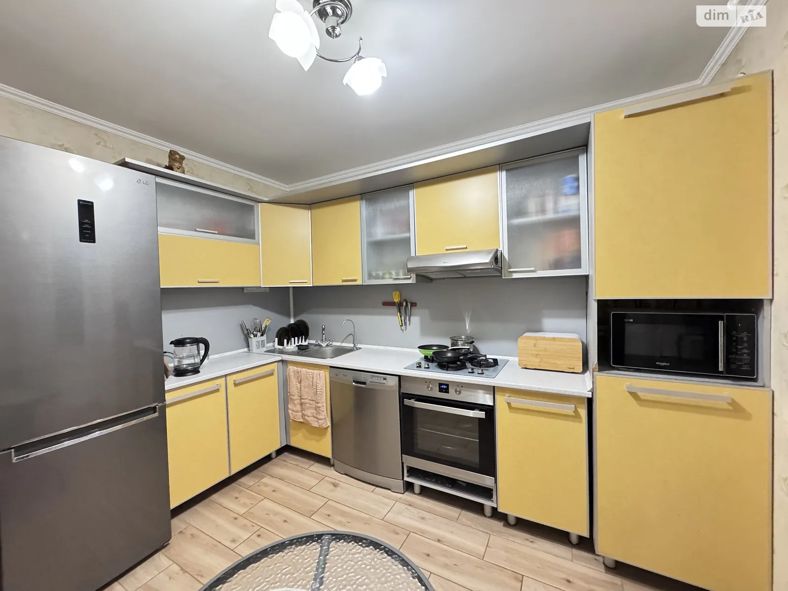 4-комнатная квартира 111 кв. м в Тернополе, ул. Громницкого - фото 1