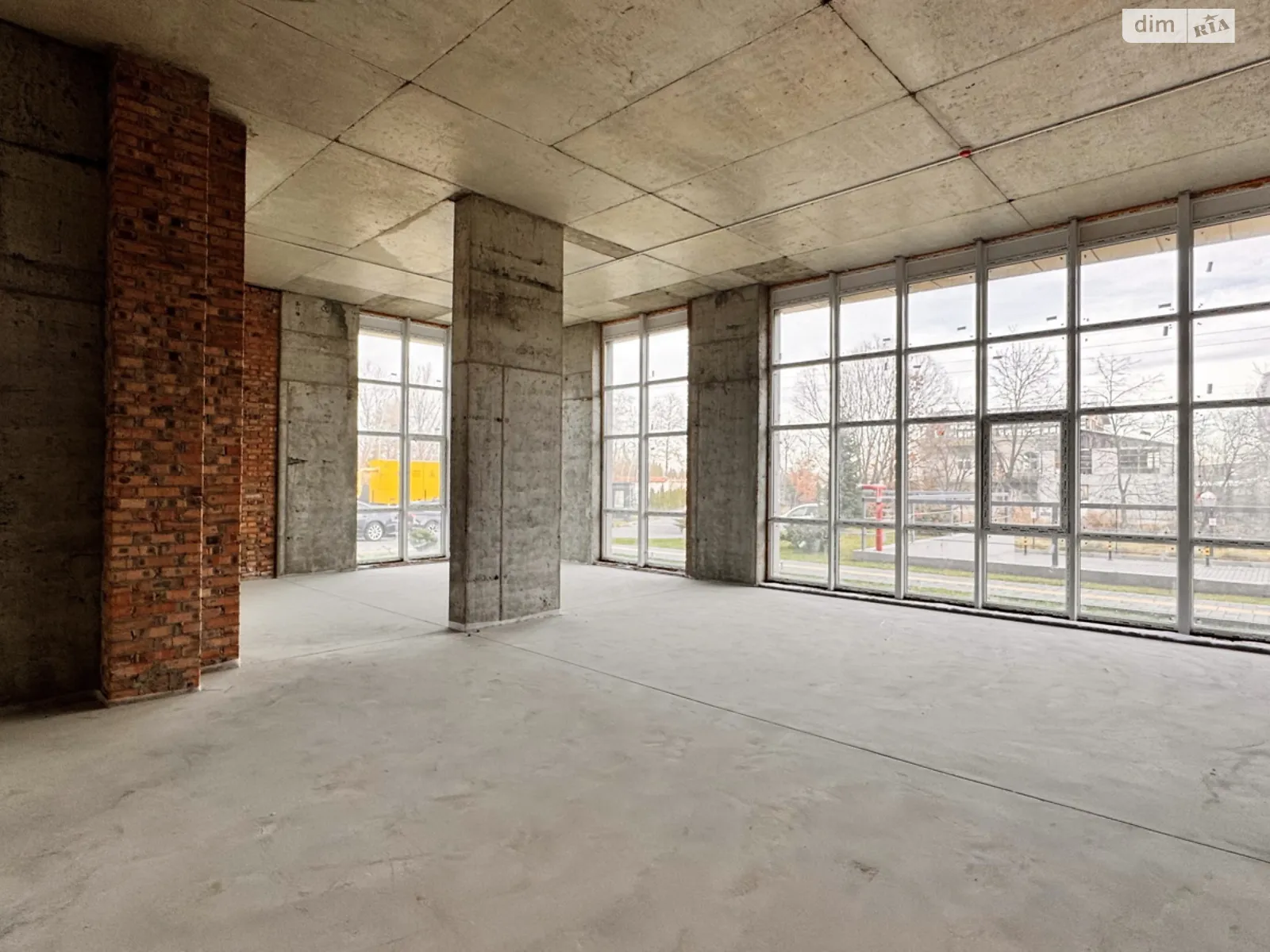 Продается помещения свободного назначения 222.9 кв. м в 10-этажном здании, цена: 468000 $ - фото 1