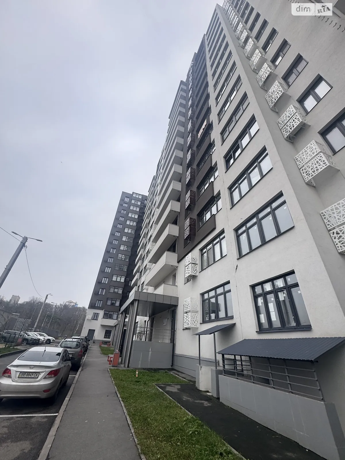 Продается 1-комнатная квартира 56 кв. м в Харькове, ул. Ботаническая, 2 - фото 1