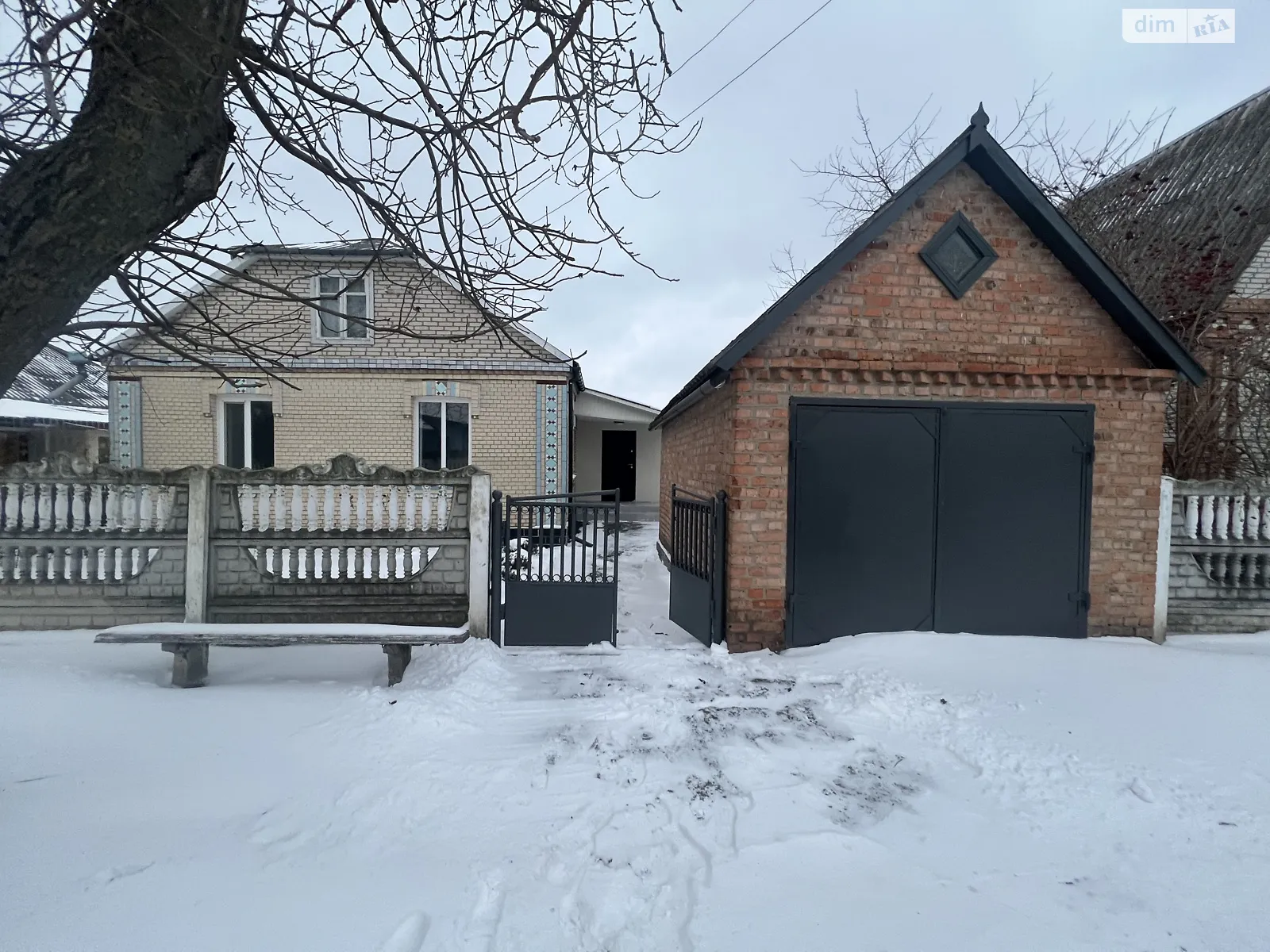 Продается одноэтажный дом 100 кв. м с беседкой, цена: 67000 $ - фото 1