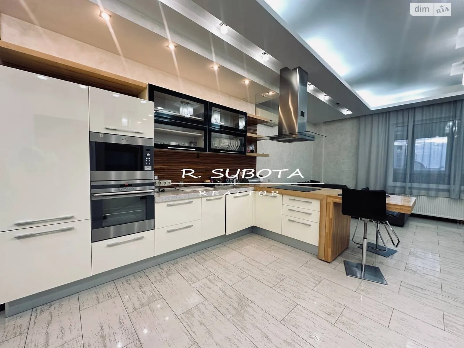 Сдается в аренду 2-комнатная квартира 86 кв. м в Днепре, просп. Яворницкого Дмитрия, 5 - фото 1