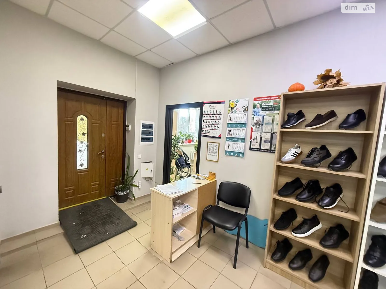 Здається в оренду приміщення вільного призначення 126 кв. м в 3-поверховій будівлі, цена: 50000 грн - фото 1