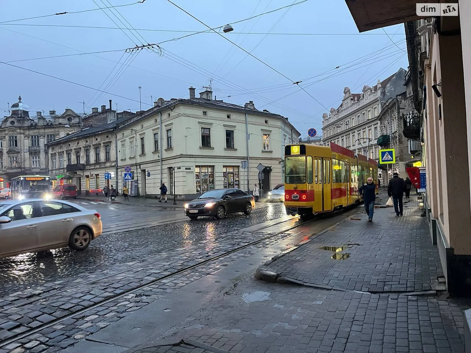 Продається приміщення вільного призначення 88.9 кв. м в 3-поверховій будівлі, цена: 34500 $ - фото 1