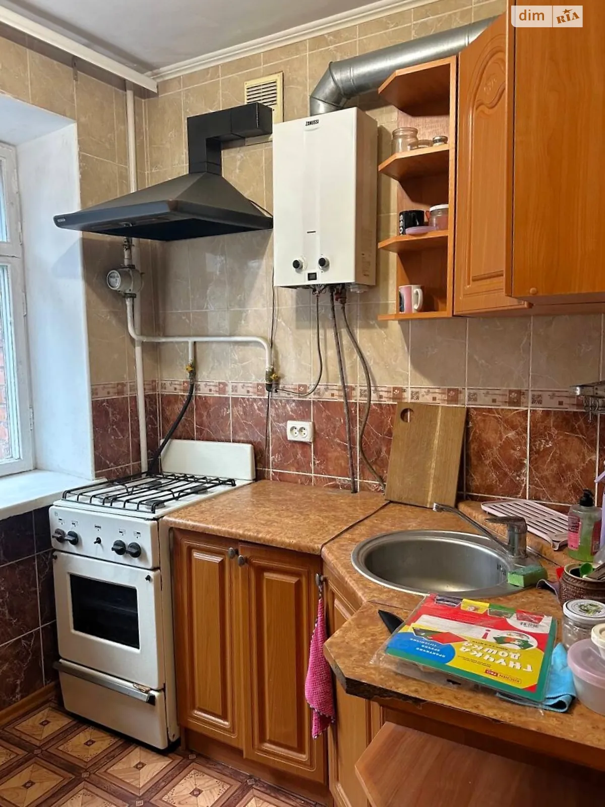 Продается 2-комнатная квартира 42 кв. м в Хмельницком, ул. Заречанская, 14/2 - фото 1