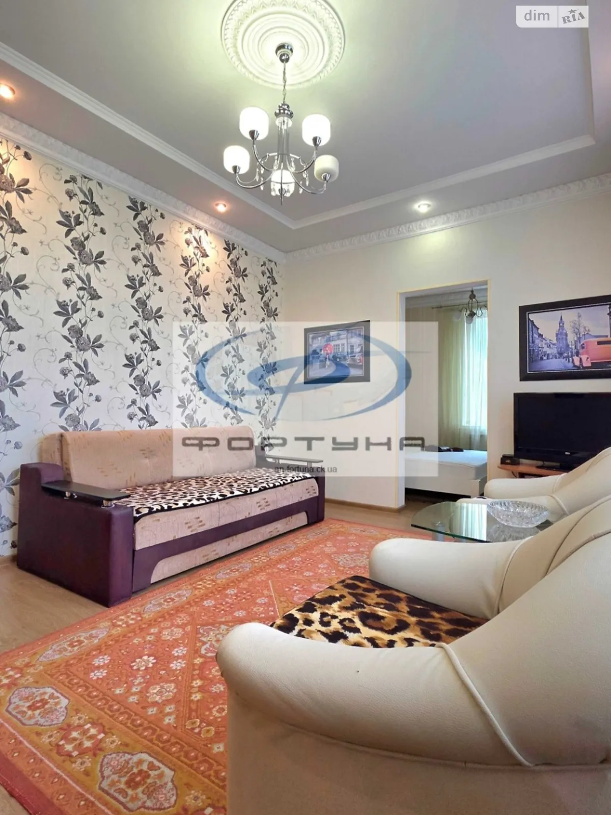 Продается 2-комнатная квартира 50 кв. м в Черкассах, ул. Нарбутовская - фото 1