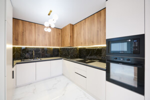 Продаж квартири, Івано-Франківськ, р‑н. Каскад, Вовчинецька (Гагаріна) вулиця, буд. 223А