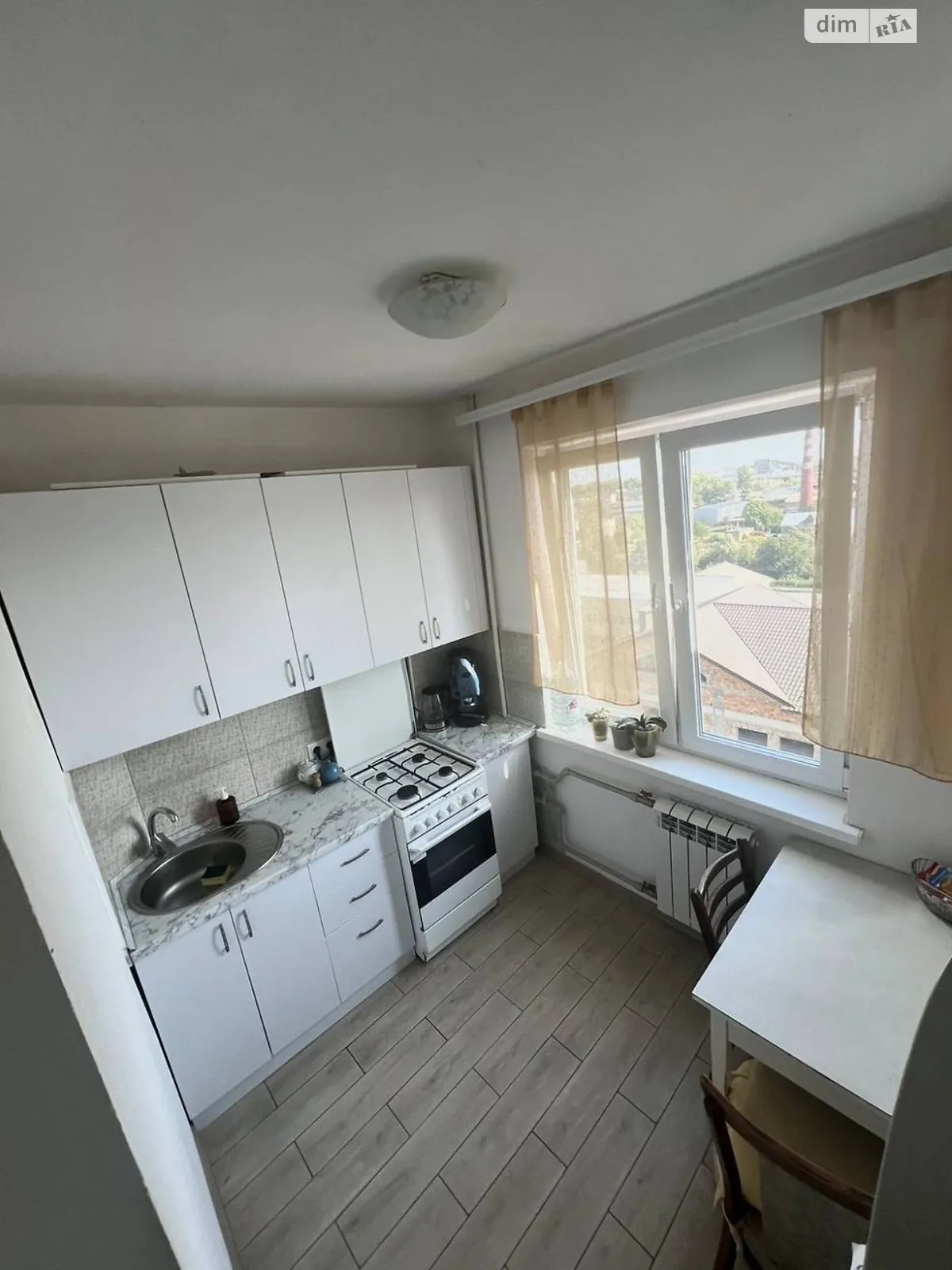 Здається в оренду 1-кімнатна квартира 33 кв. м у, цена: 220 $ - фото 1