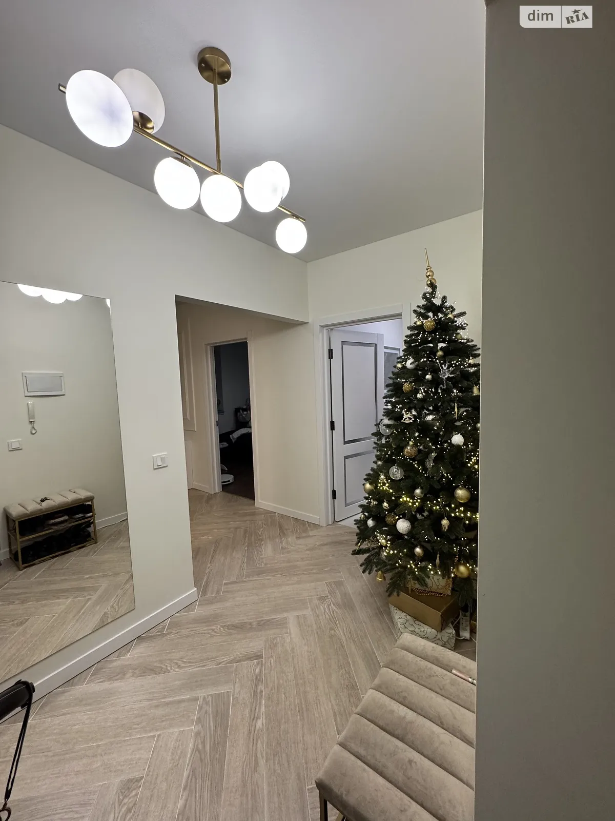 Продається 1-кімнатна квартира 45.6 кв. м у Ужгороді, вул. Василя Гаджеги(Радіщева), 7 - фото 1