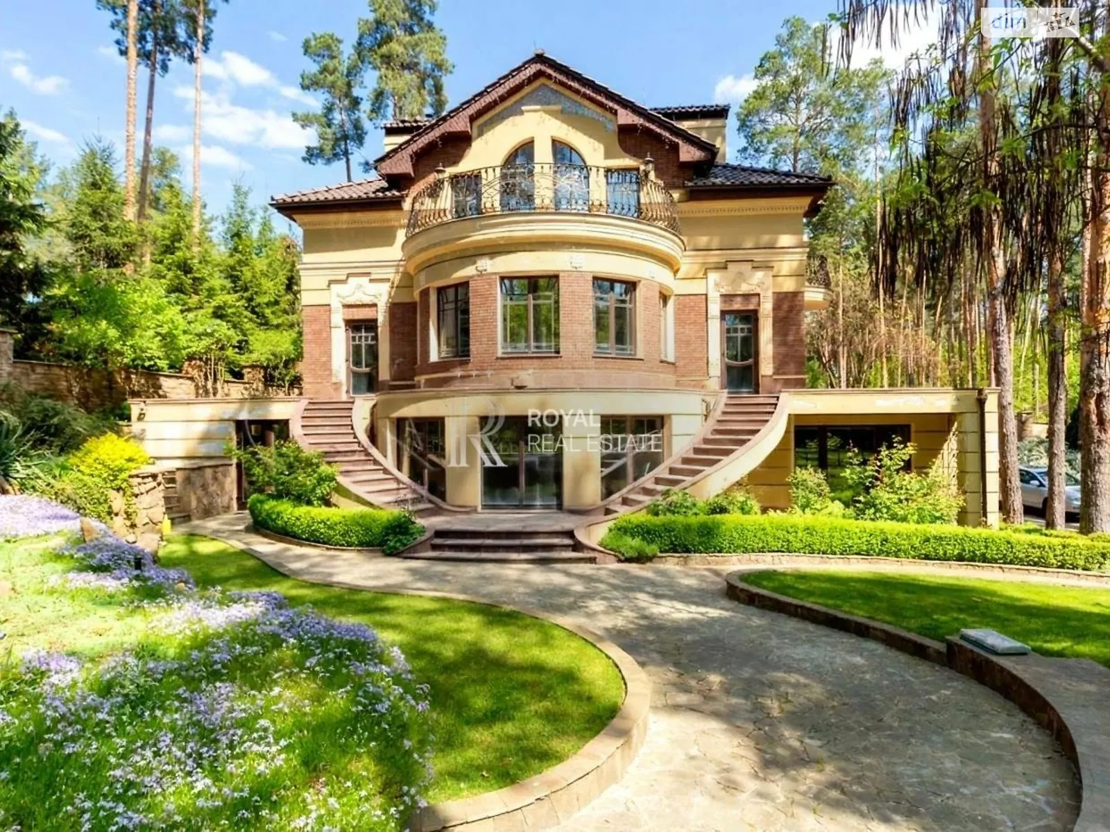 Продается дом на 2 этажа 504 кв. м с камином, цена: 800000 $ - фото 1