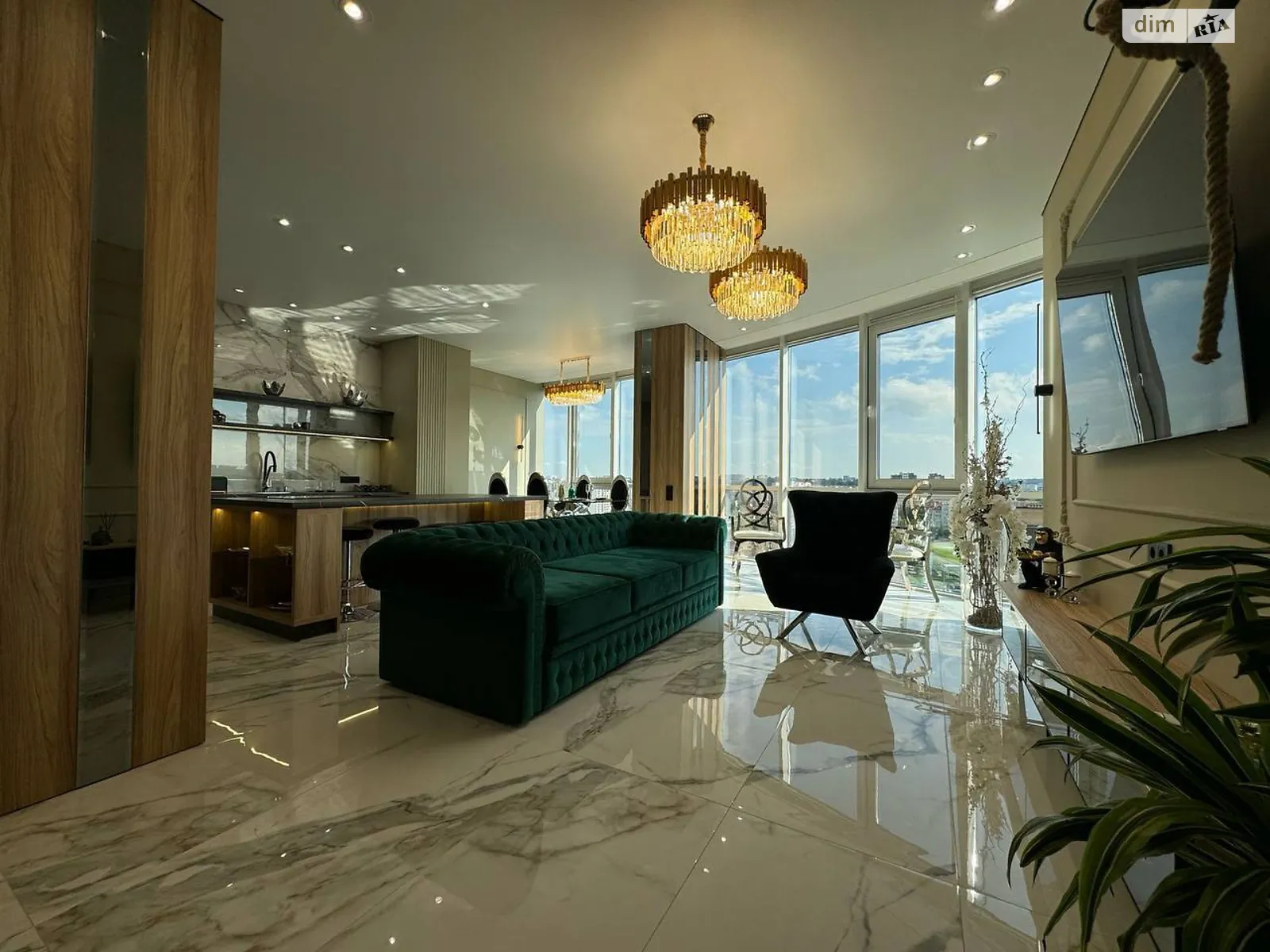 Продается 2-комнатная квартира 107 кв. м в, цена: 257000 $ - фото 1