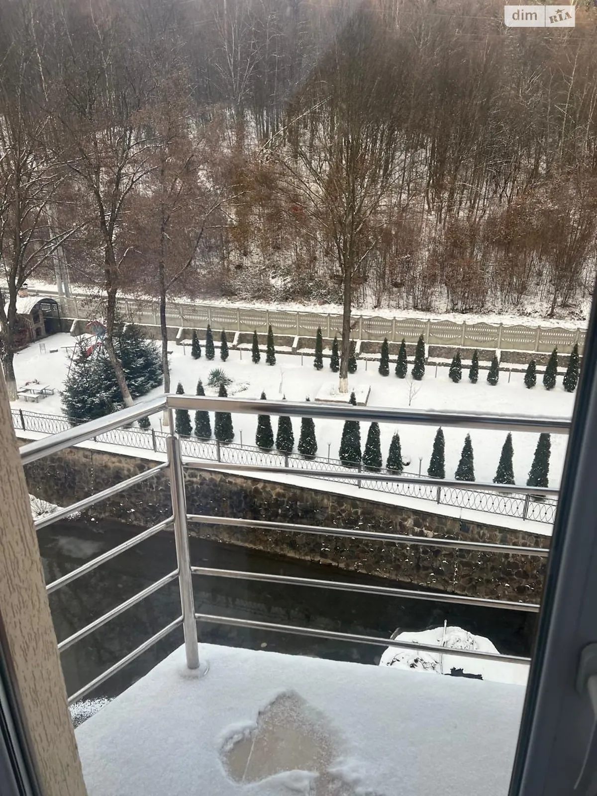 Продається 2-кімнатна квартира 55 кв. м у Поляна, вул. Європейська, 27Б - фото 1