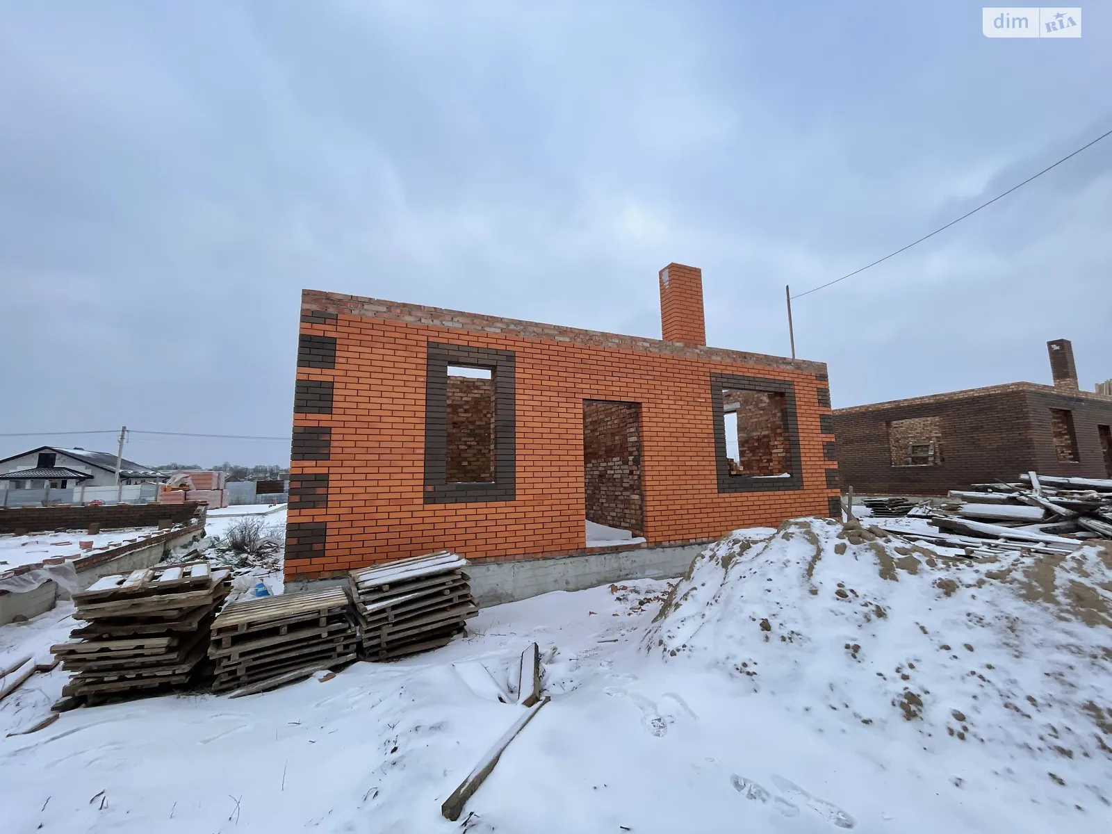 Продается одноэтажный дом 72.06 кв. м с камином, цена: 68970 $ - фото 1