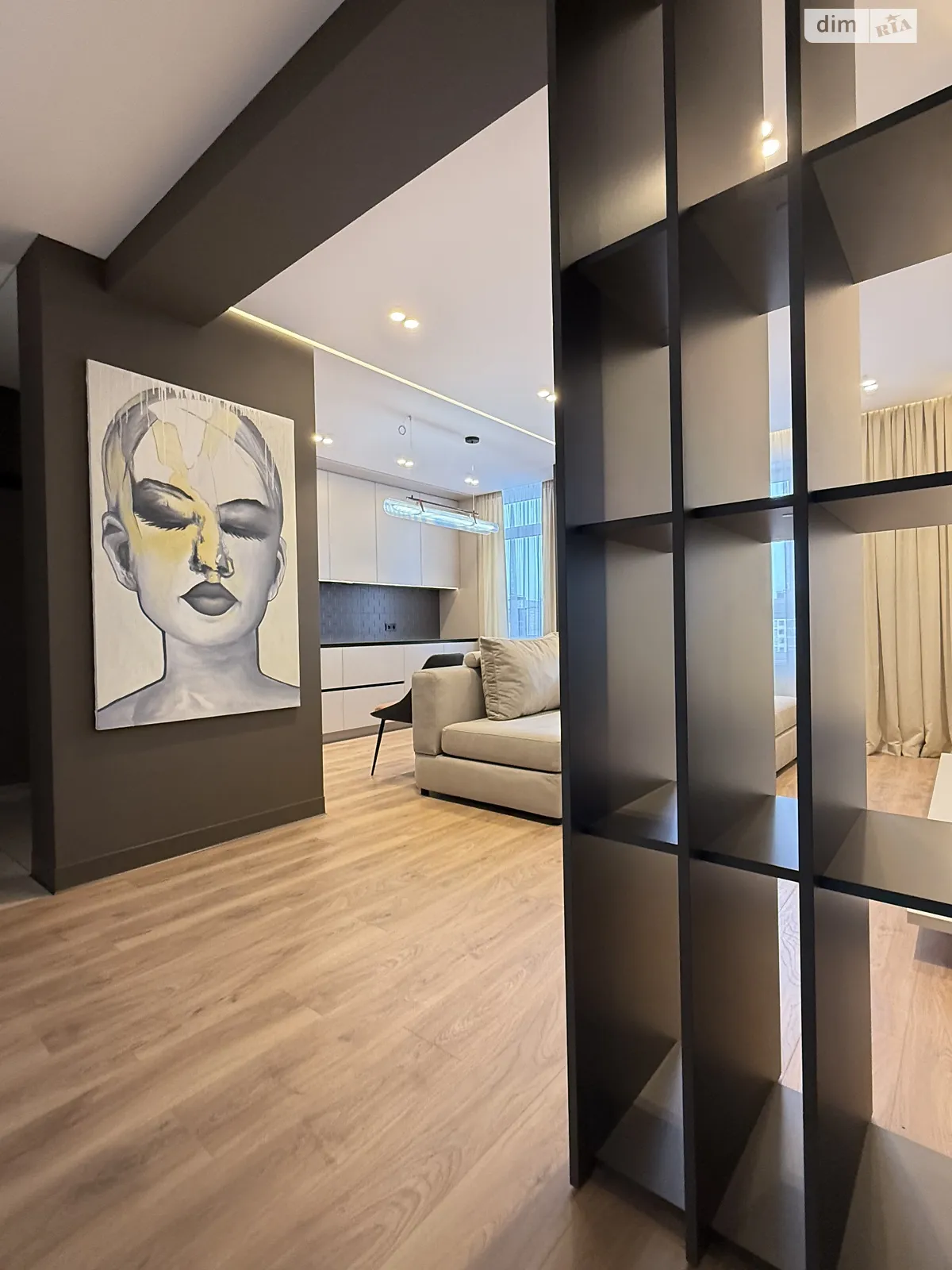 2-комнатная квартира 75 кв. м в Тернополе, ул. Торговица(Живова Анатолия), 19 - фото 1