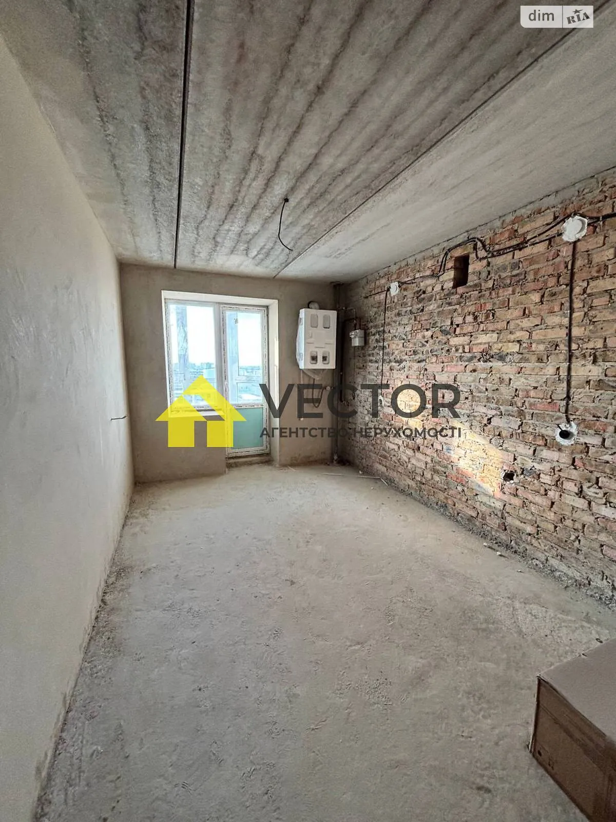 Продається 2-кімнатна квартира 61.9 кв. м у Полтаві, пл. Павленківська, 3В - фото 1