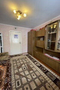 Долгосрочная аренда комнаты, Ровно, р‑н. Ленокомбинат, Богдана Никитина (Ленокомбинатовская (от Безручка до Червония)) улица, дом 15