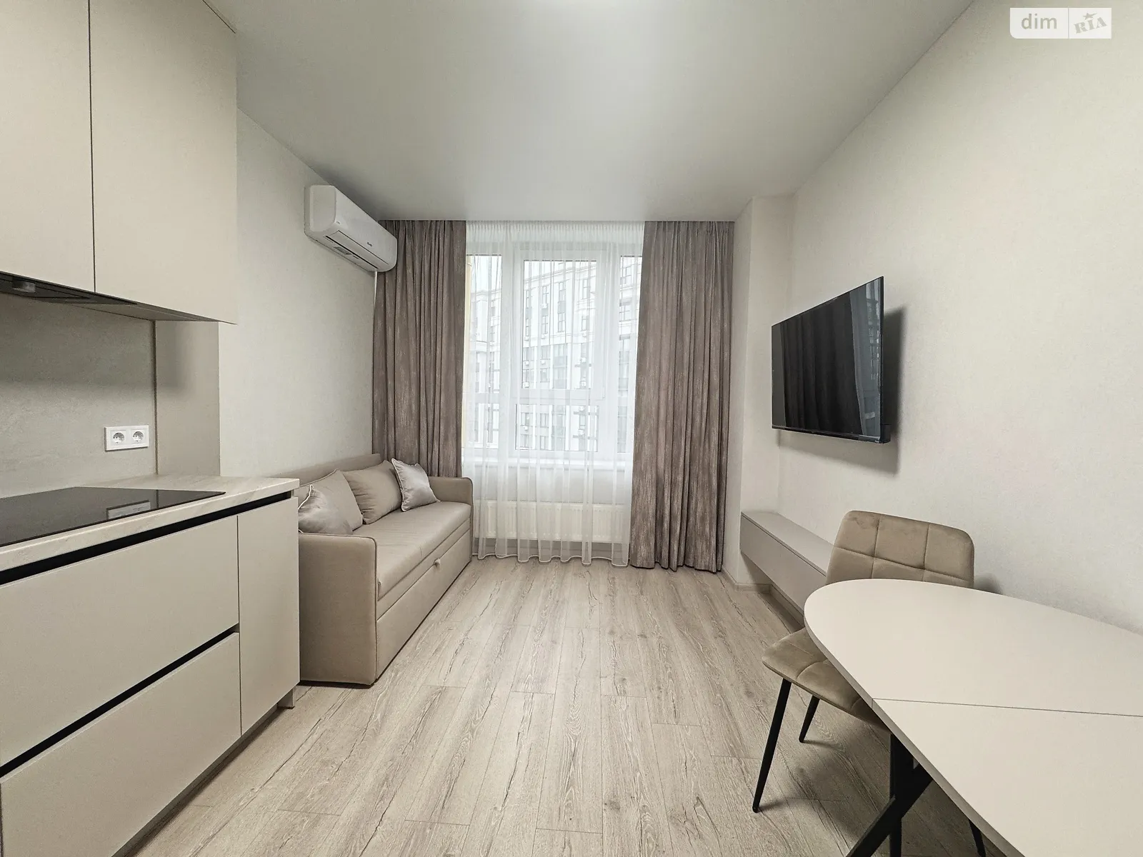 Продается 1-комнатная квартира 42.2 кв. м в Ирпене, ул. Университетская(Карла Маркса), 3/5 - фото 1