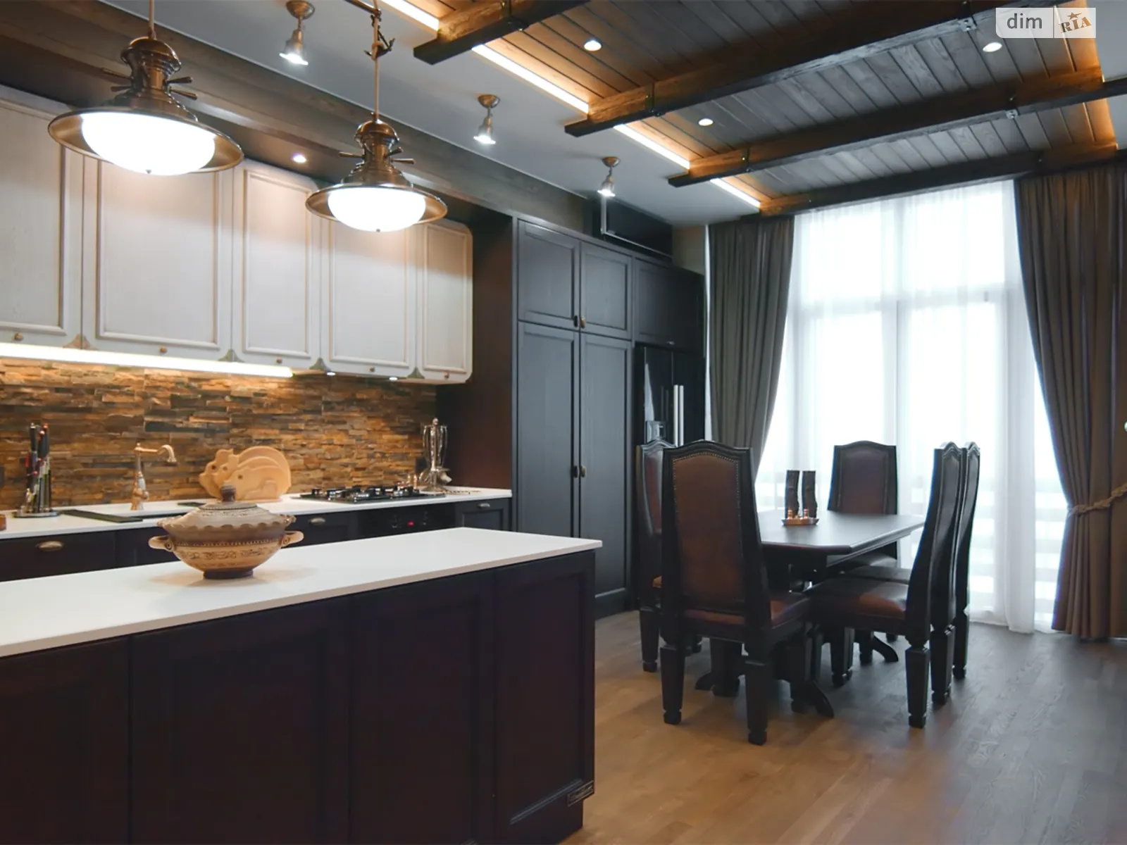 3-комнатная квартира 103.07 кв. м в Запорожье, ул. Днепровские пороги, 15Г - фото 1