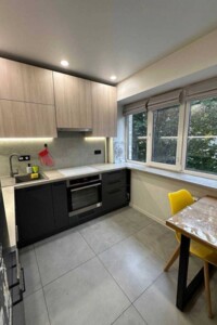 Долгосрочная аренда квартиры, Луцк, р‑н. Центр, Степана Бандеры улица, кв. 18