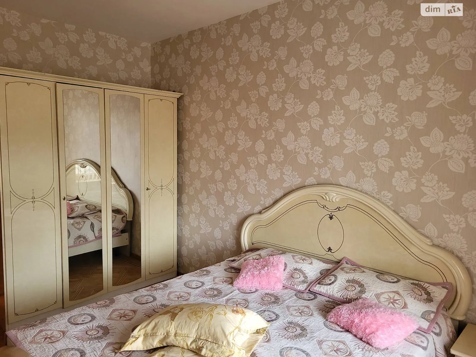 Продается 3-комнатная квартира 82 кв. м в Одессе, ул. Вадима Корженка(Осипова) - фото 1