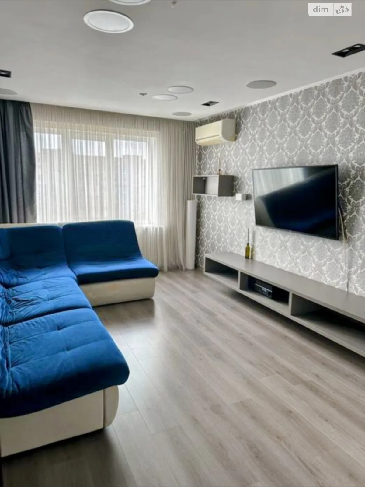 Сдается в аренду 3-комнатная квартира 68 кв. м в Днепре, просп. Героев - фото 1