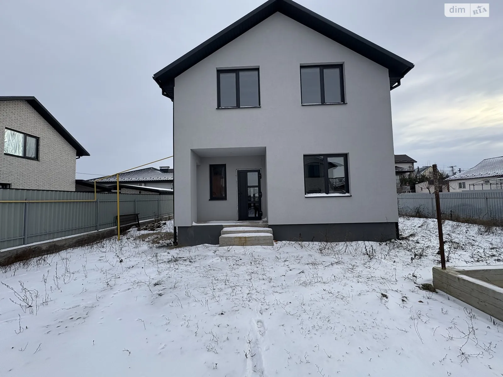 Продается дом на 2 этажа 115 кв. м с мебелью, цена: 92000 $ - фото 1