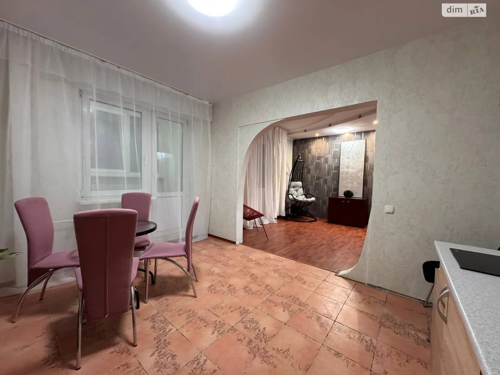 Продается 2-комнатная квартира 54.5 кв. м в Киеве, Харьковское шоссе, 56 - фото 1