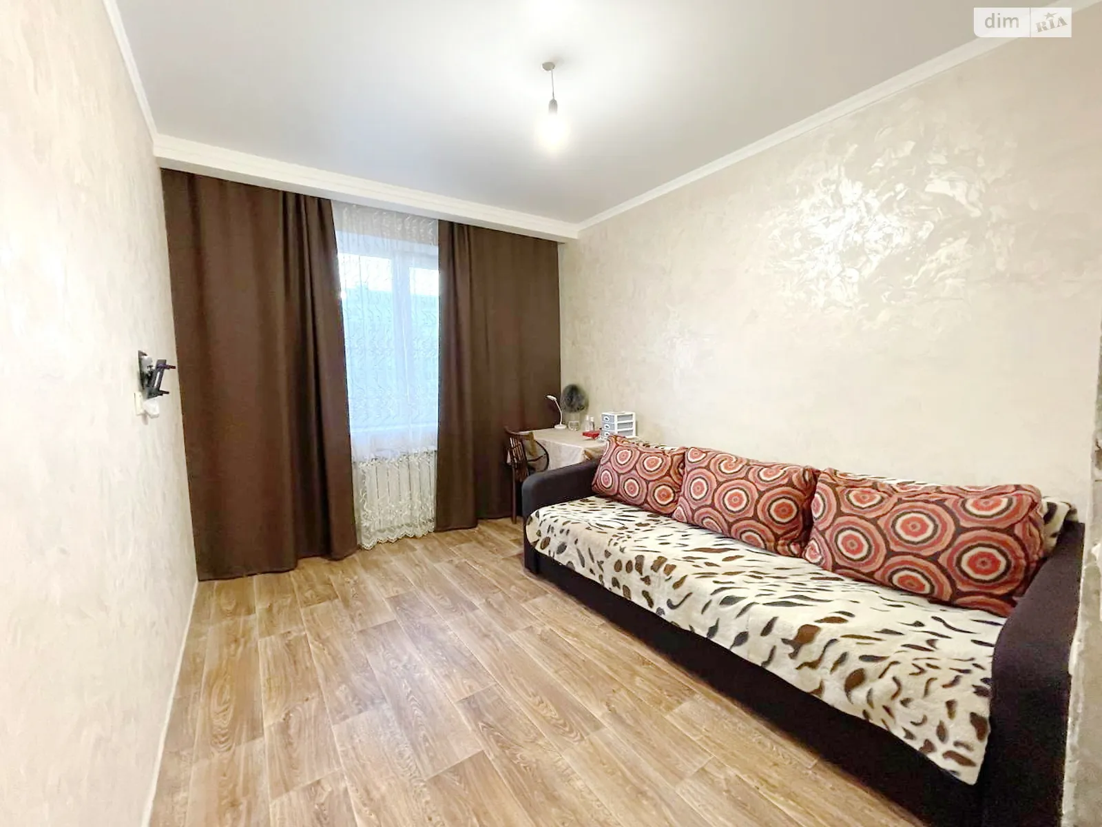 Продается 3-комнатная квартира 68.3 кв. м в Николаеве, ул. Океановская - фото 1