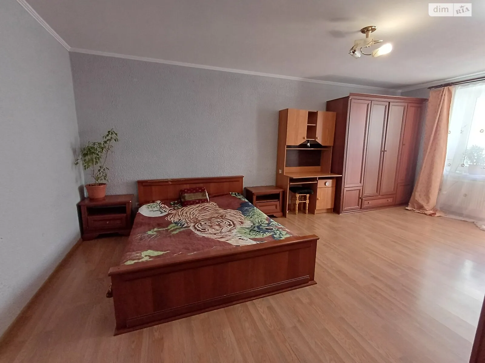 Продається 1-кімнатна квартира 42.2 кв. м у Чернівцях, цена: 62000 € - фото 1