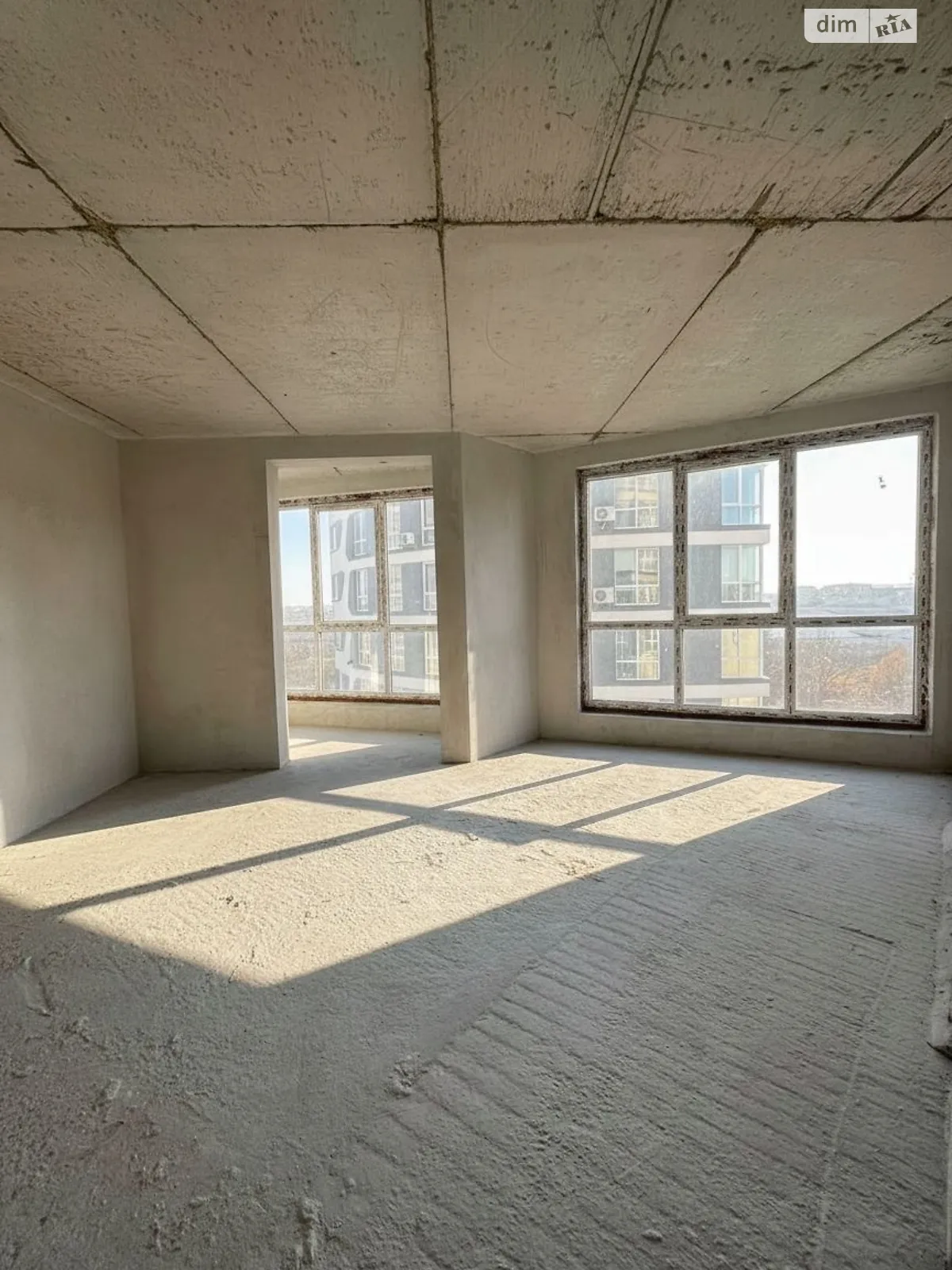 Продается 3-комнатная квартира 83.7 кв. м в Львове, ул. Трускавецкая - фото 1