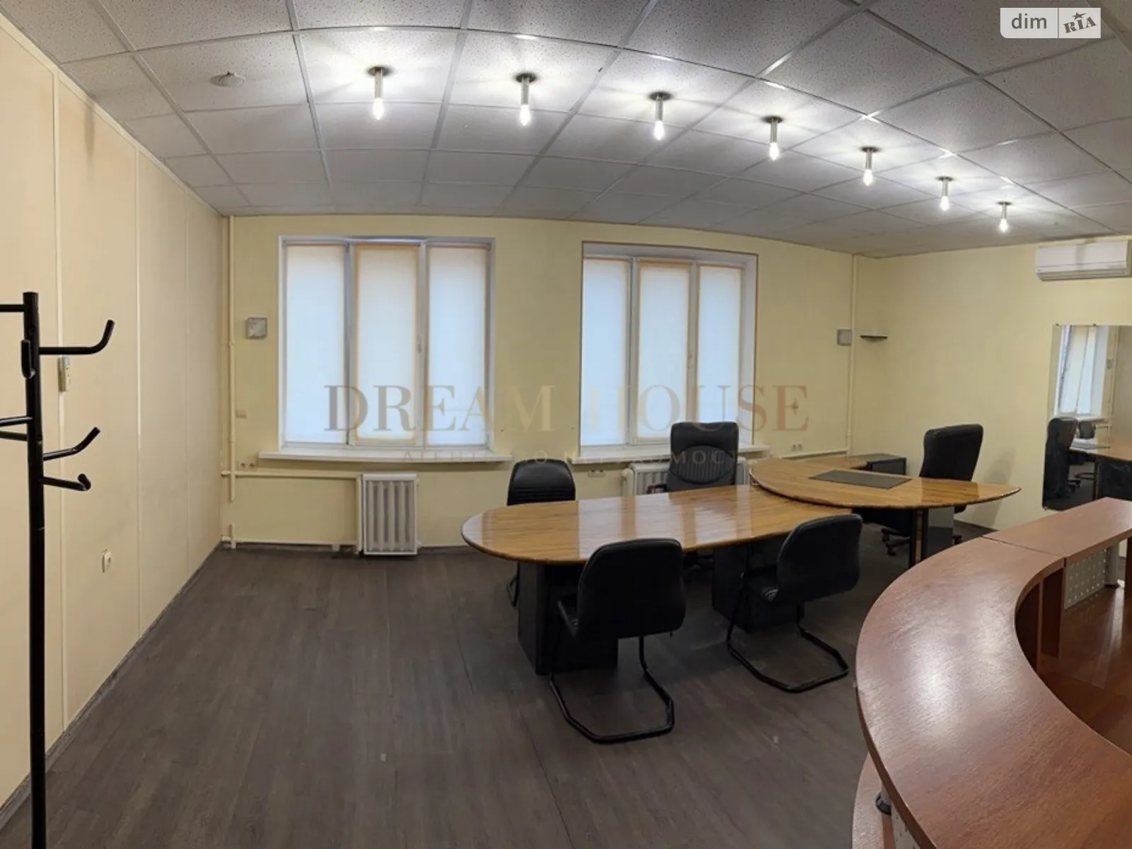 ул. Трехсвятительская, 4 Старый Киев Киев Почтовая площадь, цена: 560 $ - фото 1