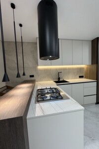 Продажа квартиры, Тернополь, р‑н. Центр, Галицкая улица, дом 7Д