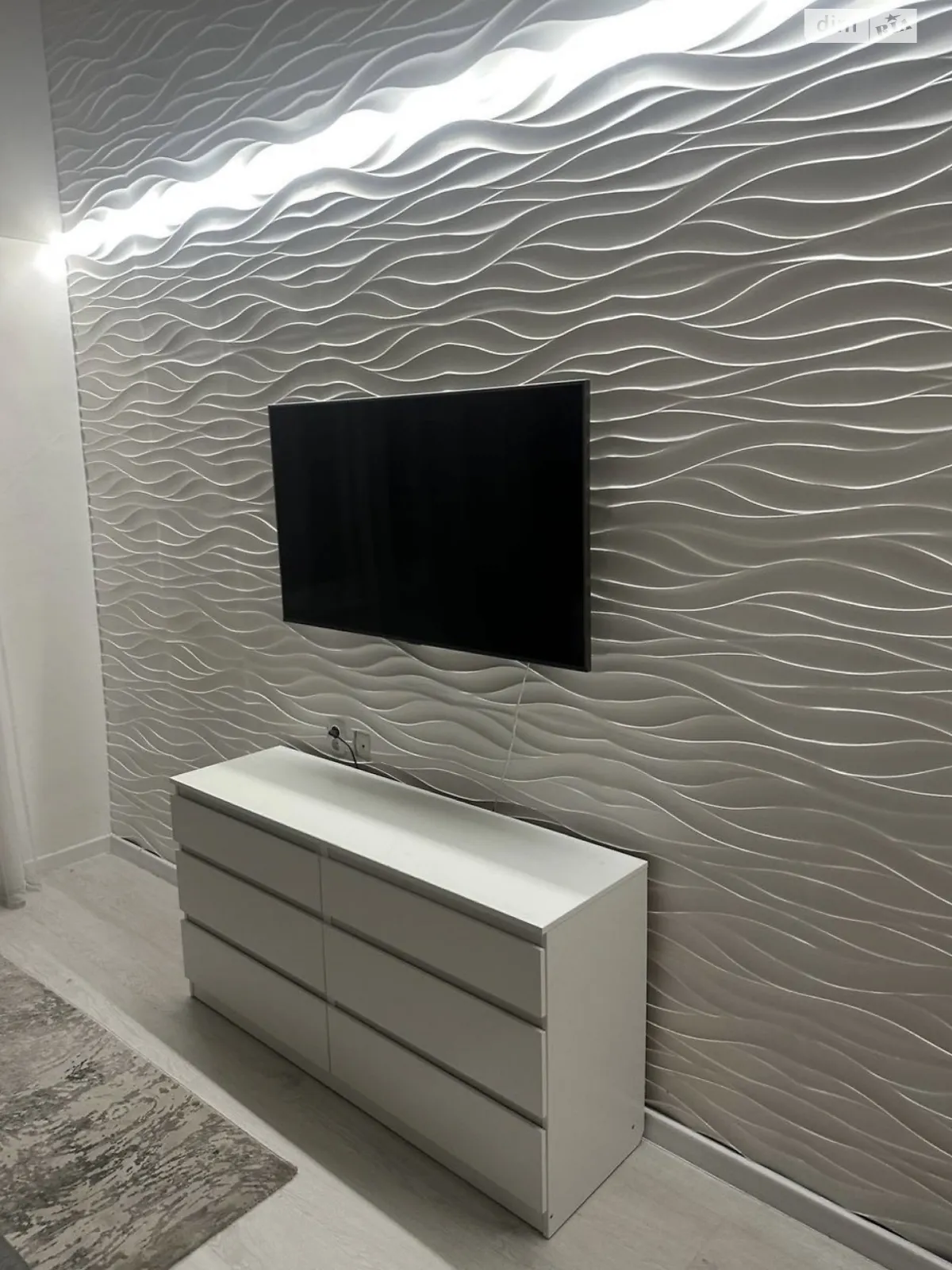 Продается 4-комнатная квартира 85 кв. м в Павлограде, ул. Центральная, 63 - фото 1