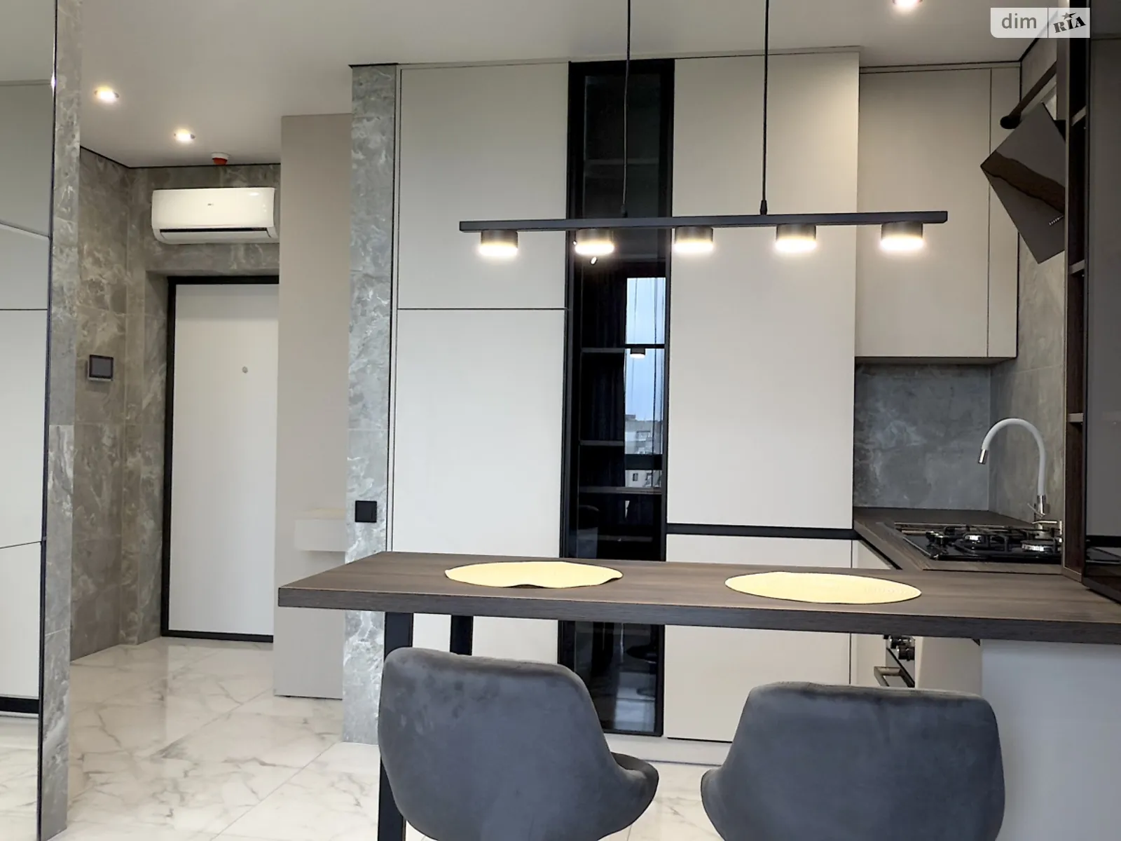 Сдается в аренду 1-комнатная квартира 39.2 кв. м в Львове, цена: 18000 грн - фото 1