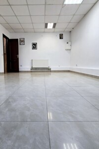 Продаж комерційного приміщення, Івано-Франківськ, р‑н. Пасічна, Федьковича вулиця, буд. 110