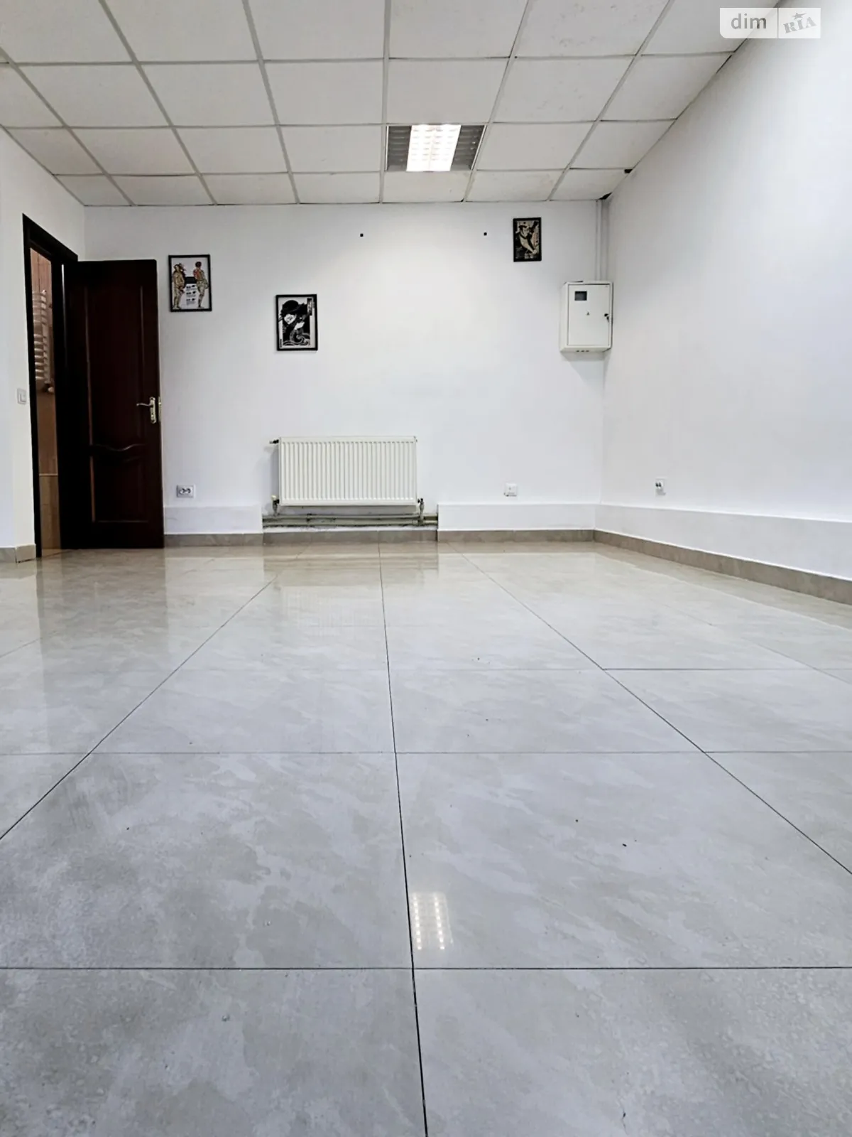 Продается помещения свободного назначения 38.5 кв. м в 10-этажном здании, цена: 39900 $ - фото 1