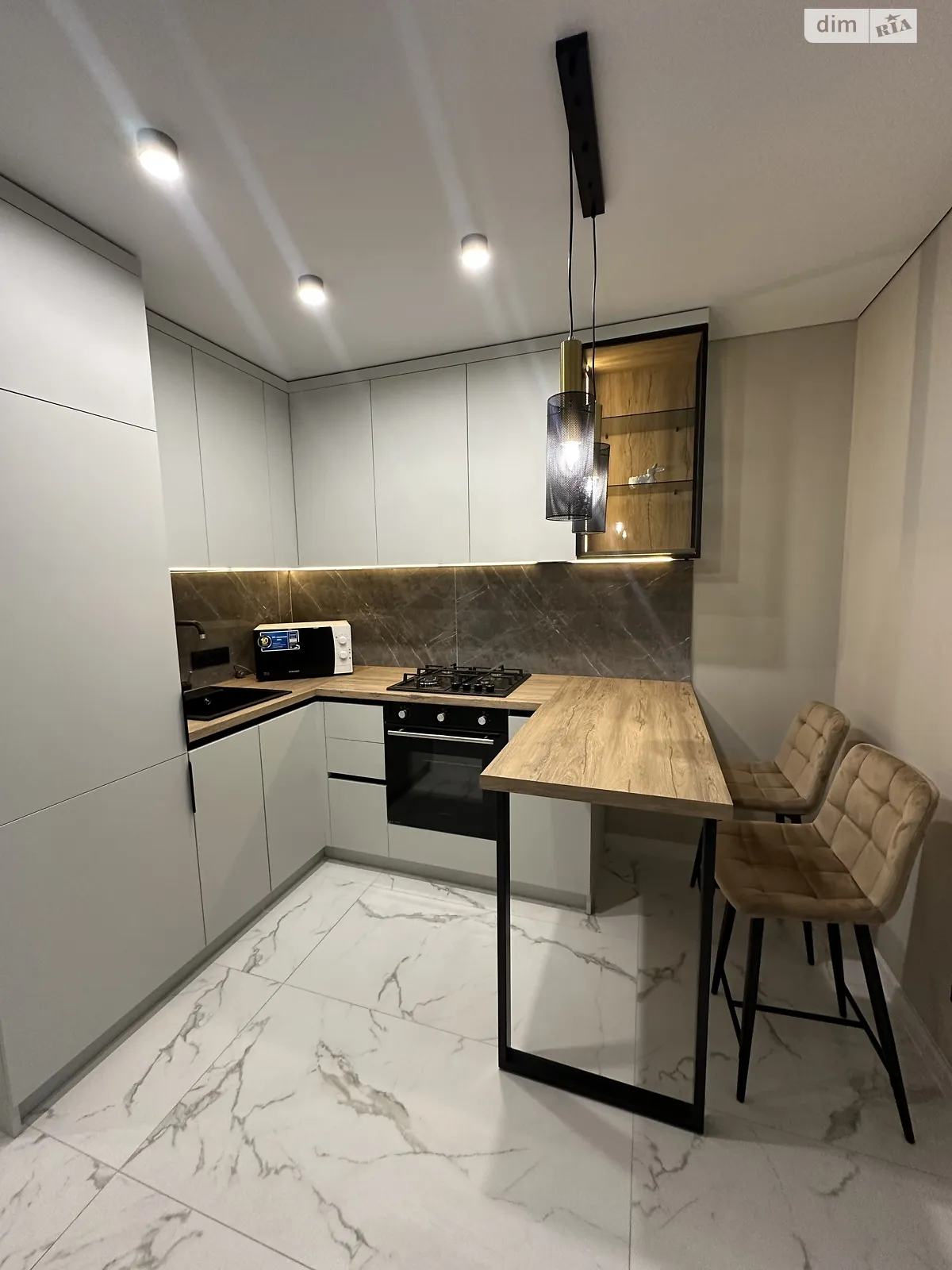 1-комнатная квартира 34 кв. м в Тернополе, ул. Киевская - фото 1