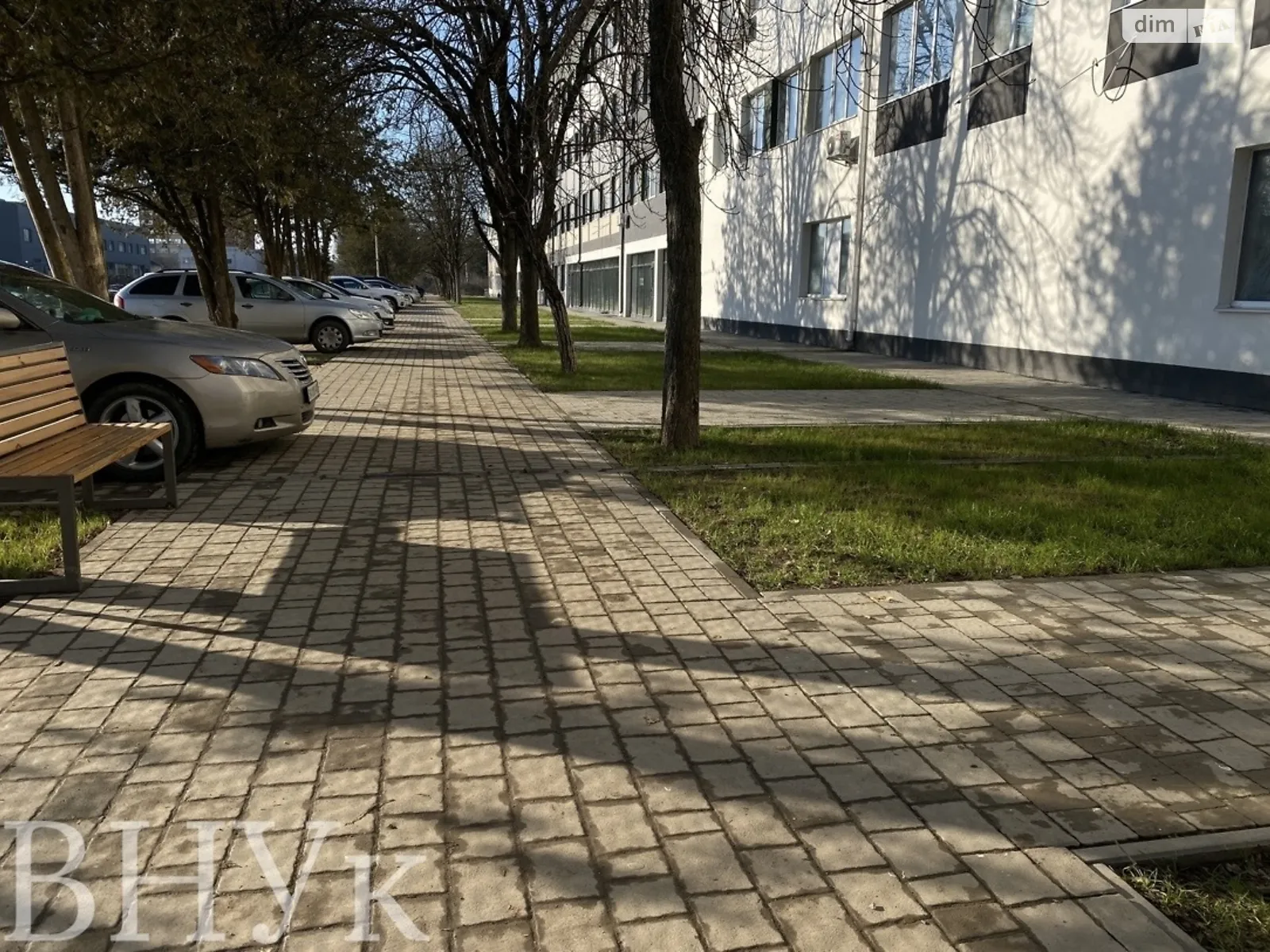 Продается 2-комнатная квартира 33.2 кв. м в Ужгороде, ул. Сергея Мартина(Парижской Коммуны), 4Б - фото 1