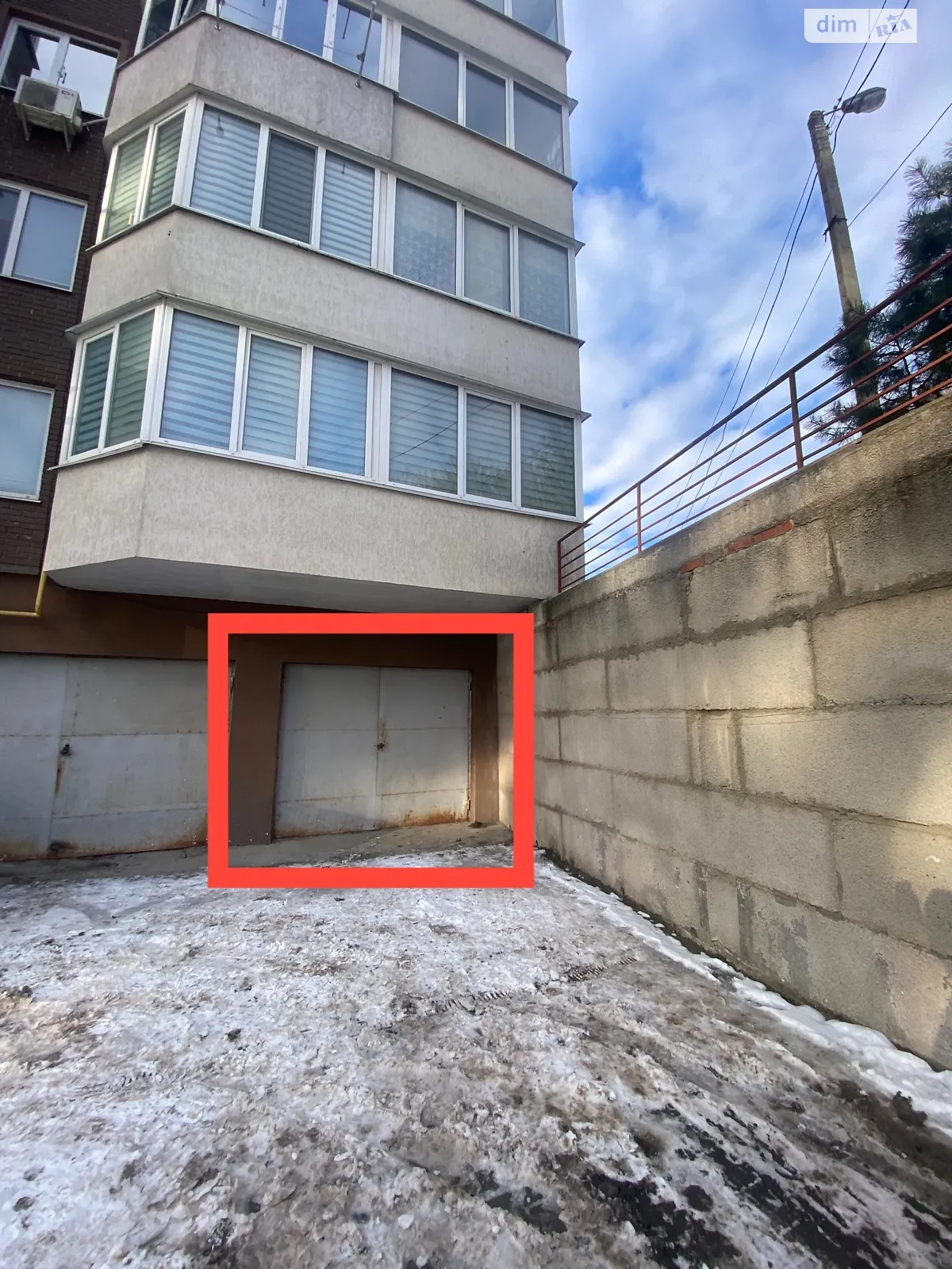 Продається місце в гаражному кооперативі під легкове авто на 23 кв. м, цена: 21000 $ - фото 1