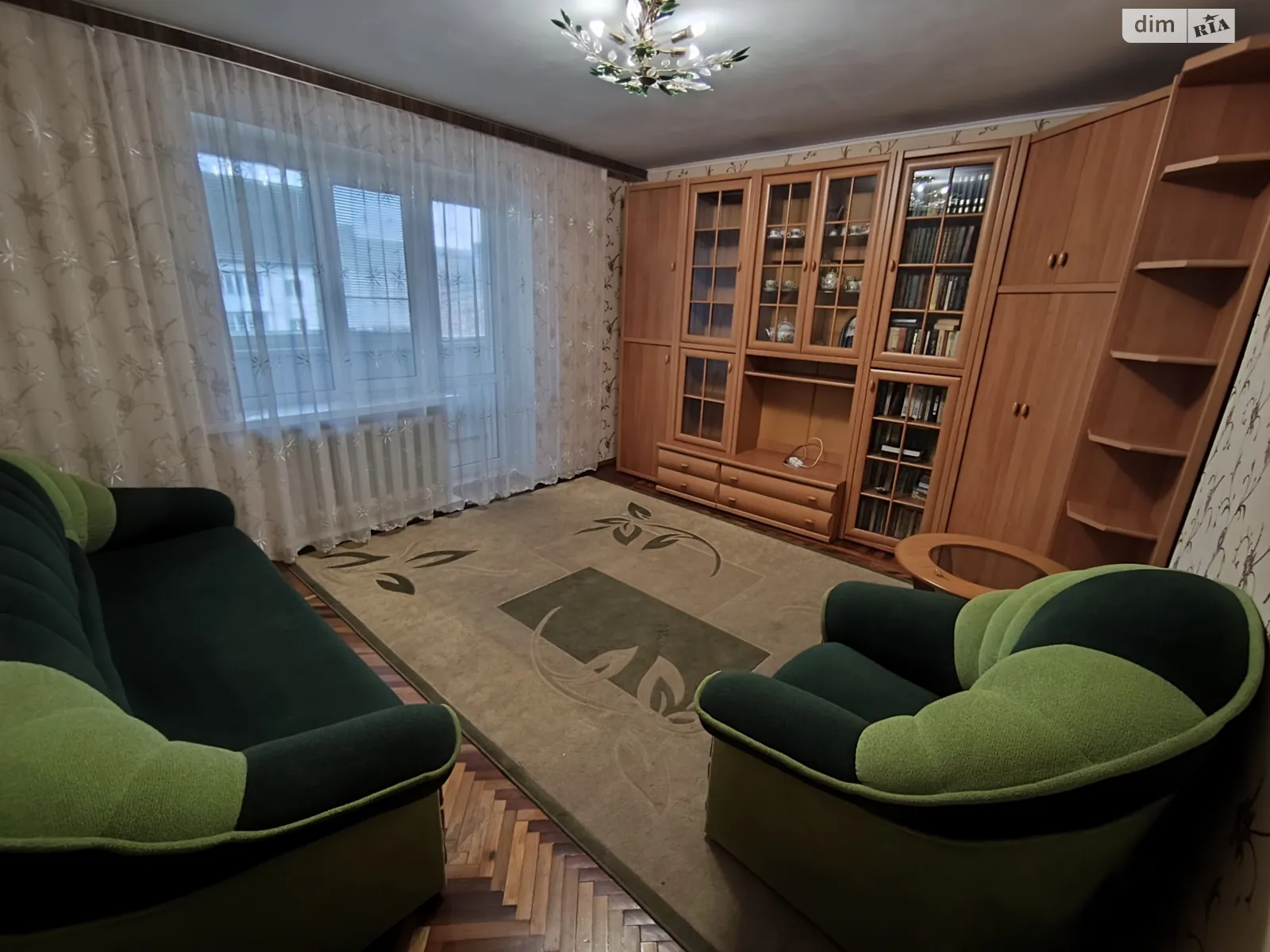 Сдается в аренду 4-комнатная квартира 75 кв. м в Буче, ул. Яблонская, 203Г - фото 1