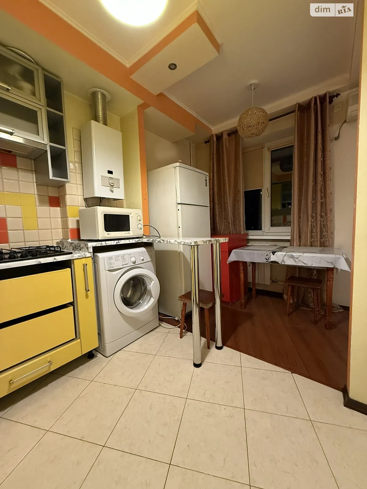 Сдается в аренду 2-комнатная квартира 43.5 кв. м в Виннице, просп. Юности - фото 1