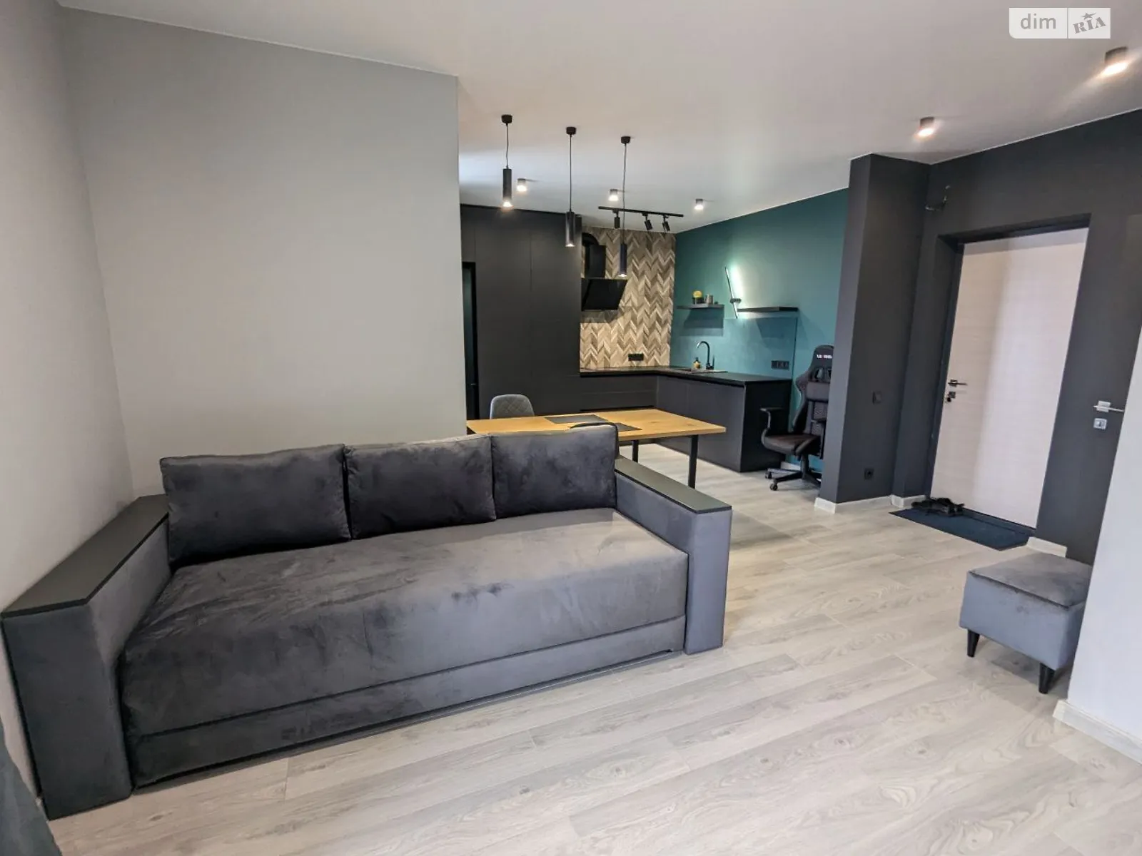 Сдается в аренду 1-комнатная квартира 36 кв. м в Ровно, вул. Бориса Квашенко, 2 - фото 1