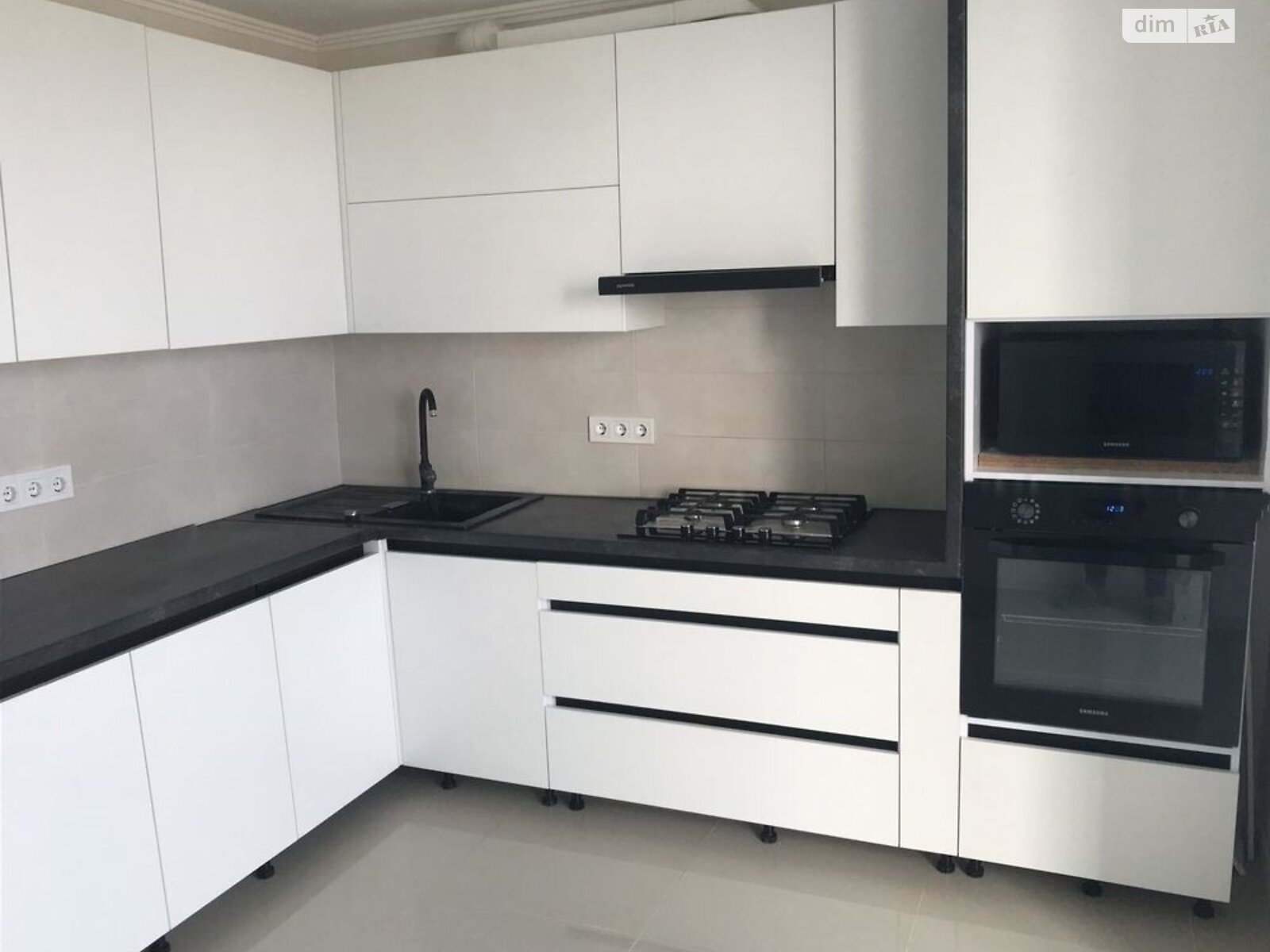 Прев'ю фото 4