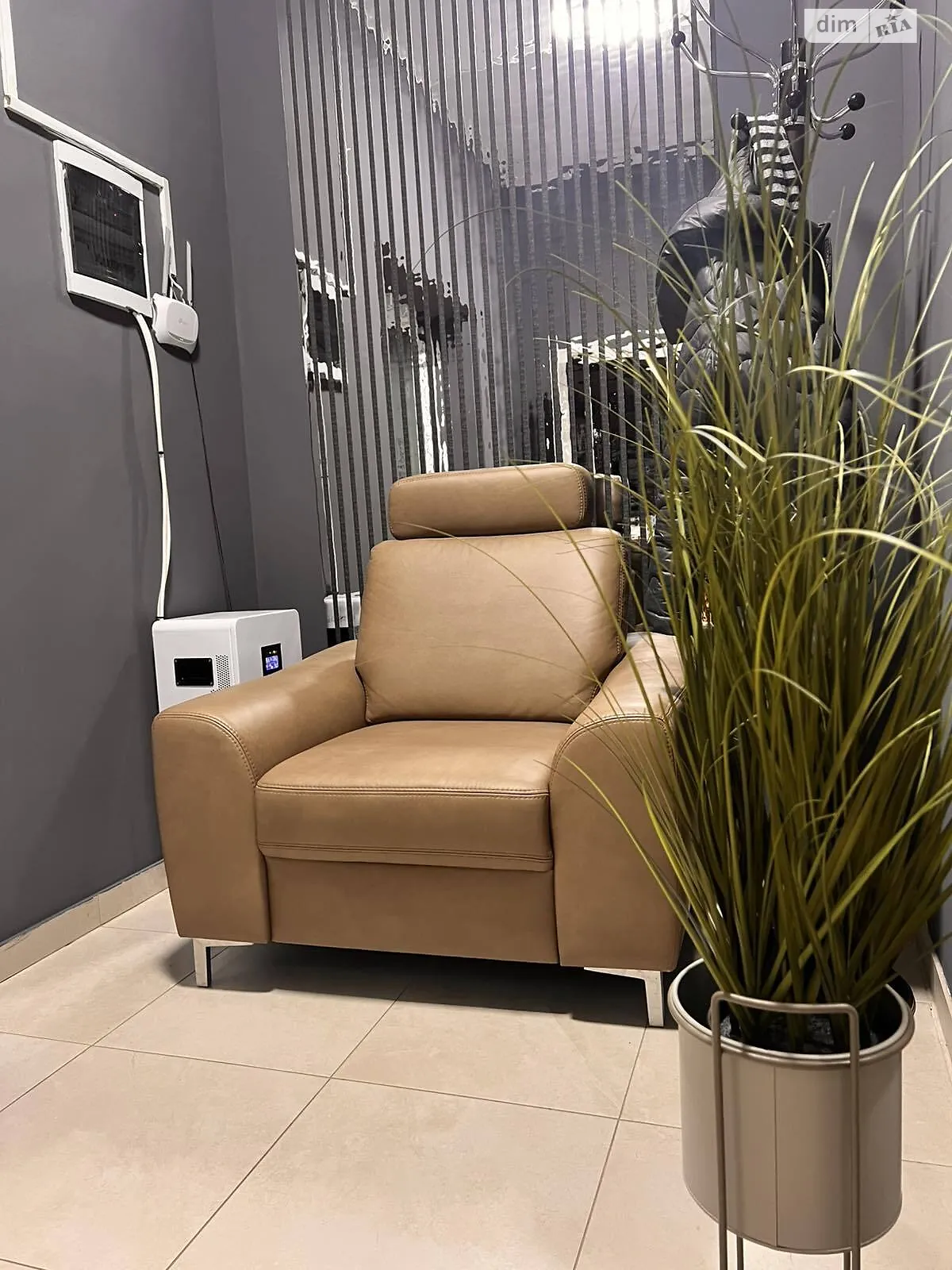 Сдается в аренду помещения свободного назначения 32 кв. м в 10-этажном здании, цена: 6000 грн - фото 1