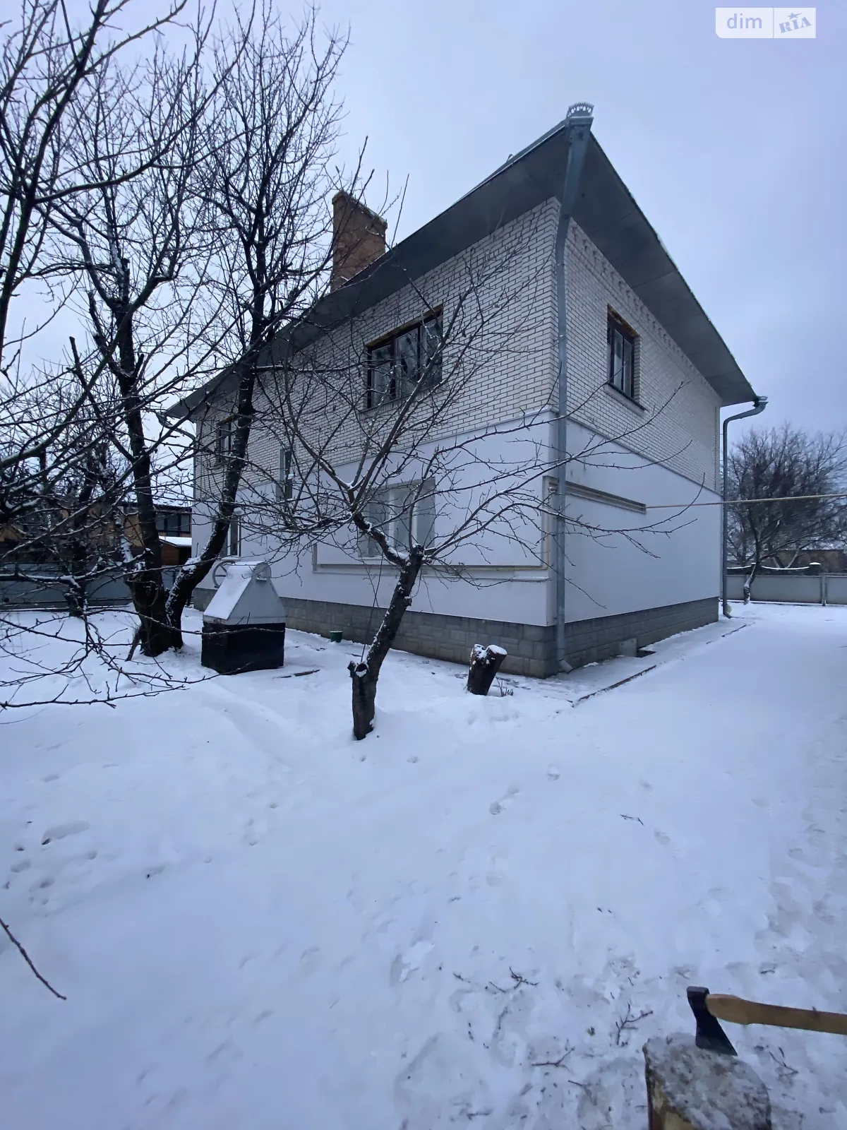 Продается дом на 2 этажа 418 кв. м с верандой, цена: 185000 $ - фото 1