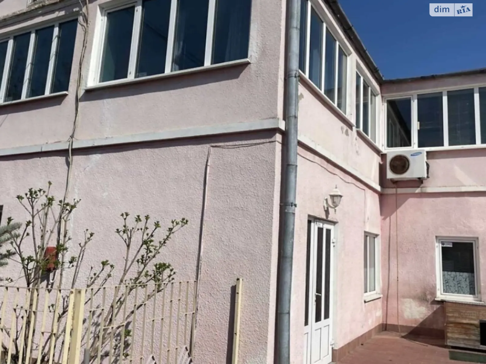 Продається будинок 2 поверховий 209.1 кв. м з гаражем, цена: 179500 $ - фото 1