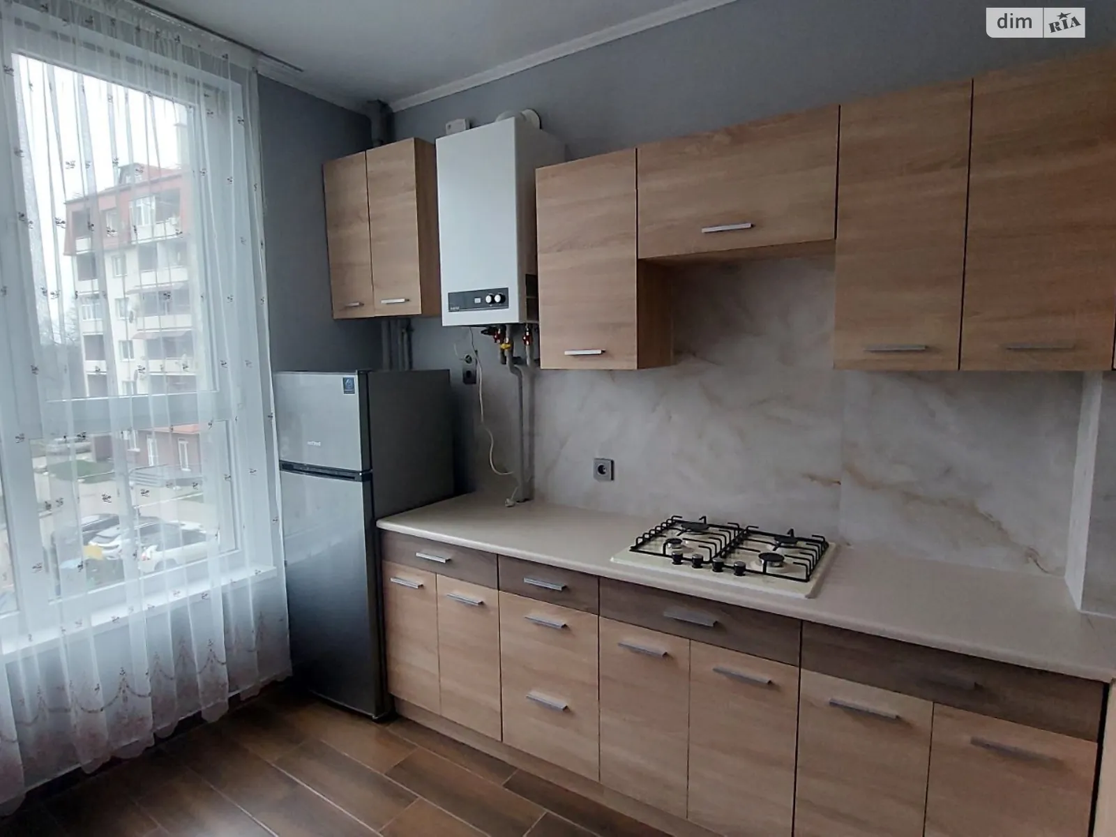 Сдается в аренду 1-комнатная квартира 45.7 кв. м в Ужгороде, цена: 22000 грн - фото 1